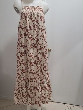 Universal Thread Cream and Brown Floral Maxi Dress